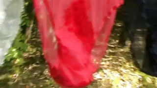 Хар цахилгаанчин уруу татагдахгүйн дотуур ямар залуу slut