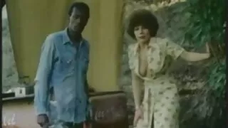 S famigliainger гэр бүлийн урьж түүний найз охин очиж үзнэ үү хойлог